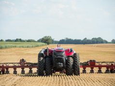 ระบบรถแทร็กเตอร์อัจฉริยะช่วยเกษตรให้ทำงานได้ง่ายขึ้น