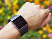 Fitbit ยอมจ่ายค่าปรับ 12.25 ล้านดอลลาร์ ฐานไม่แจ้งปัญหาแบตเตอรี่สมาร์ตวอทช์ร้อนเกิน